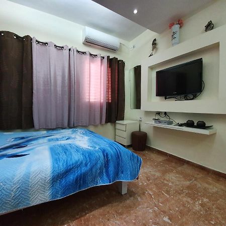 Ezore Yam Apartmens - Elmali'Akh St. 4 Bat Yam Esterno foto