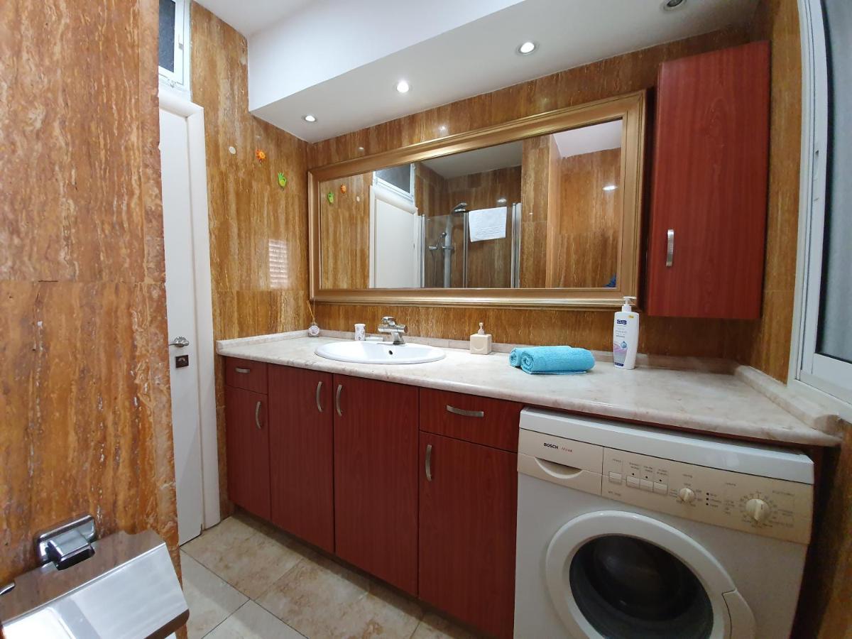 Ezore Yam Apartmens - Elmali'Akh St. 4 Bat Yam Esterno foto