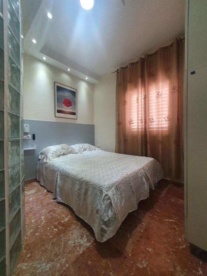 Ezore Yam Apartmens - Elmali'Akh St. 4 Bat Yam Esterno foto